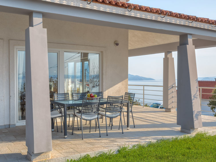 House Senj