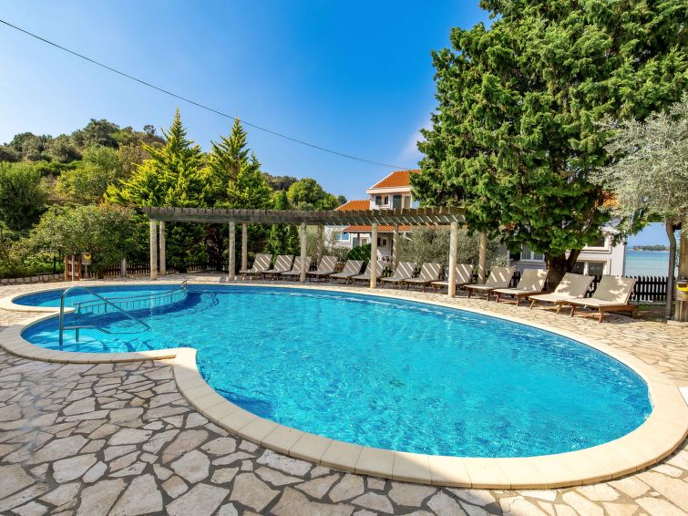 Apartment Mare 6