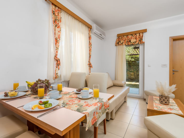 Apartment Petra 2