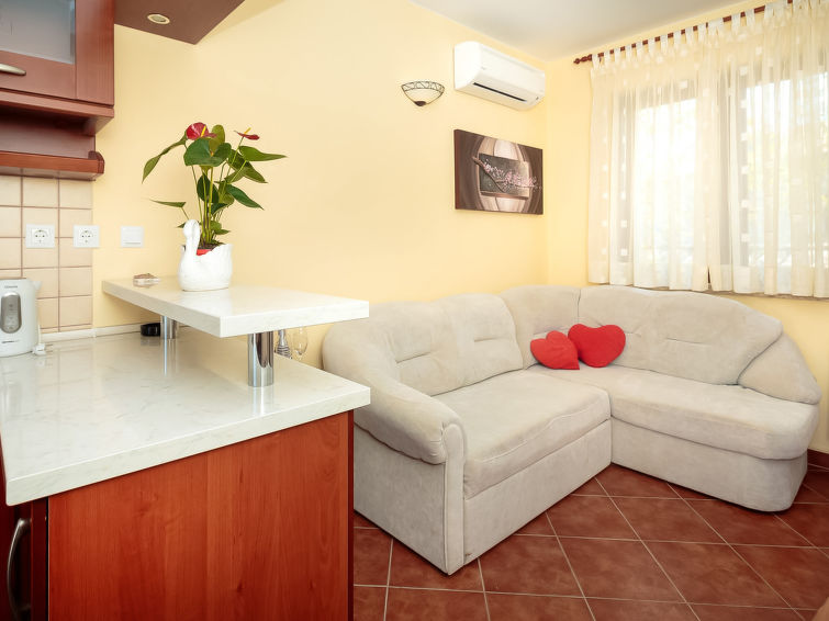 Apartment Stari Brist