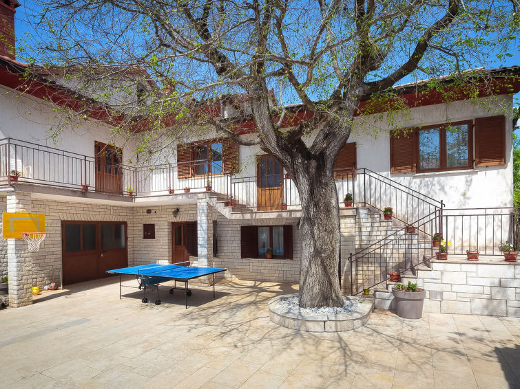 Apartment Stari Brist