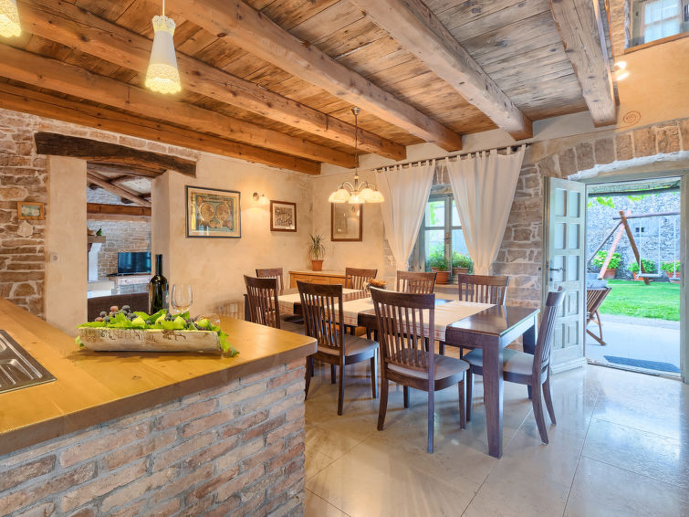 House Hrelja