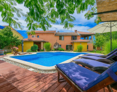 House Loreta