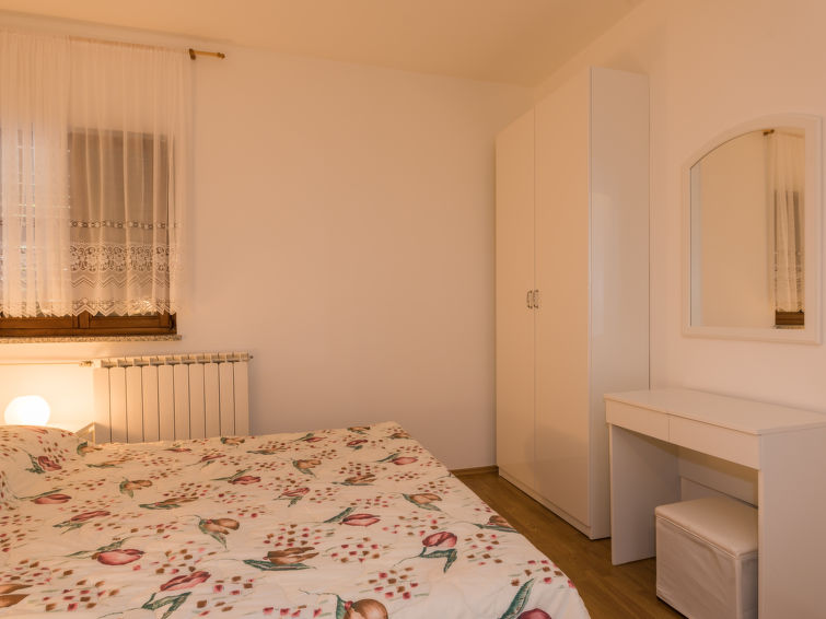Apartment Adria