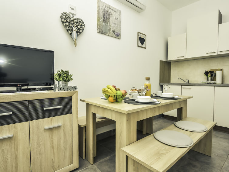 Apartment Snježana