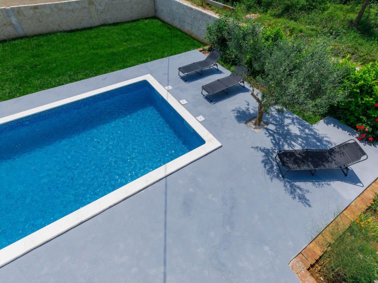 House Mia