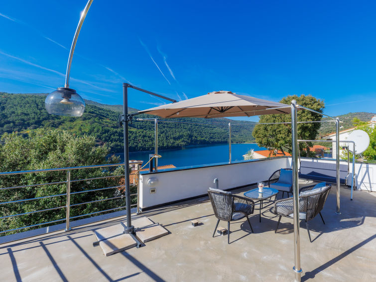 House Villa Dragica