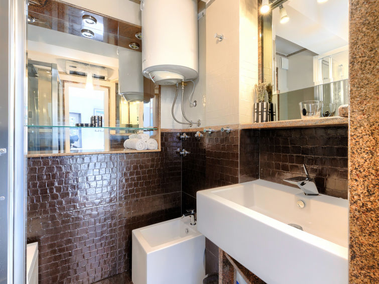 House Villa Dragica