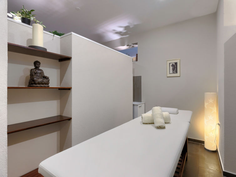House Panorama 1