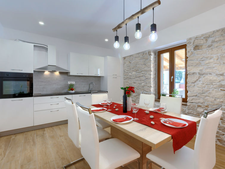 House Stara hiža