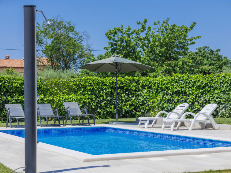 House Villa Zirdum