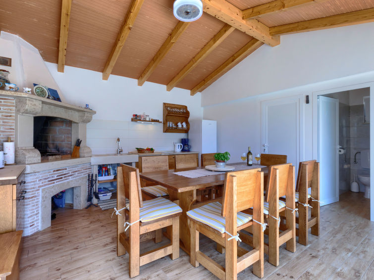 House Villa Dina