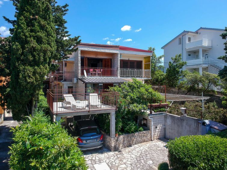 Apartment Visnja