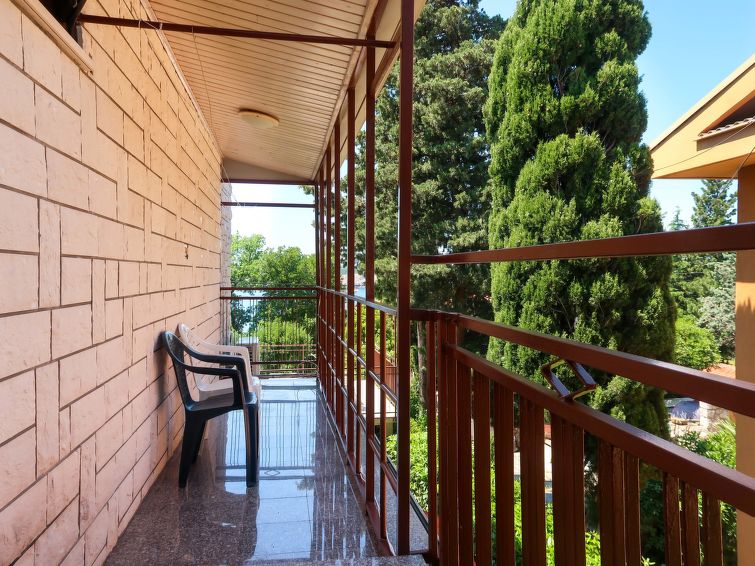 Apartment Visnja
