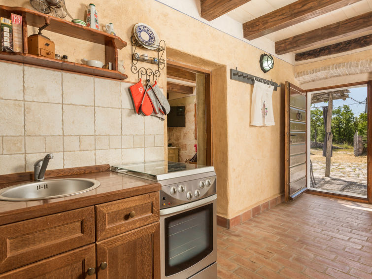 House Tomiceva