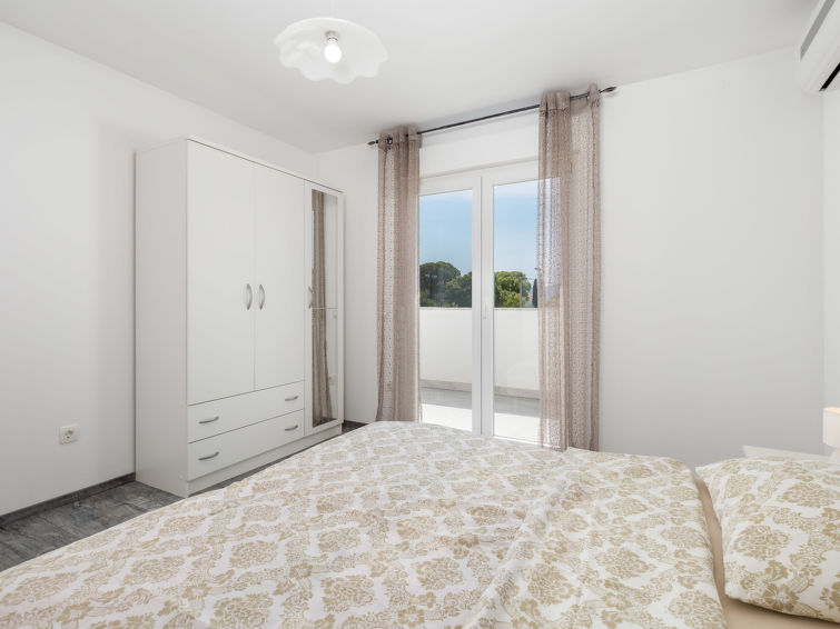 House Villa Mira