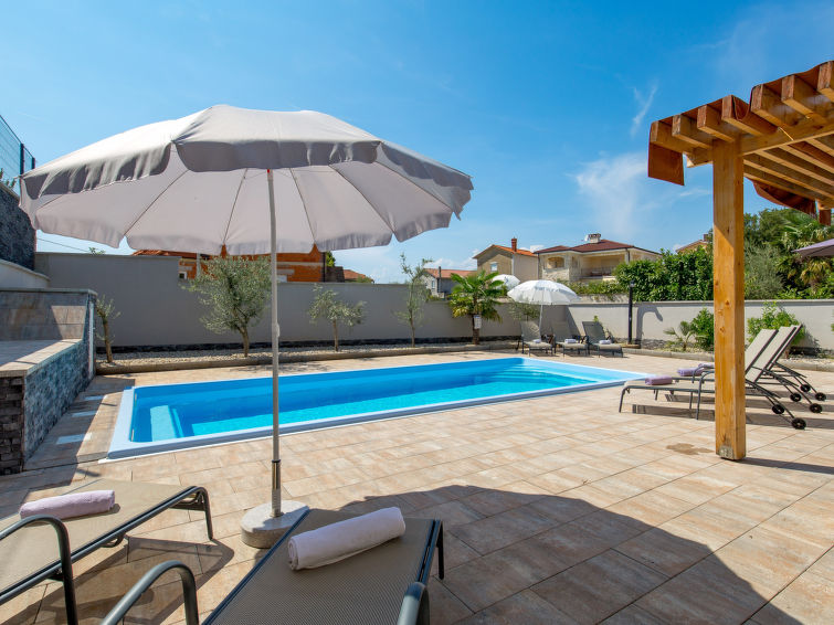 House Villa Mira