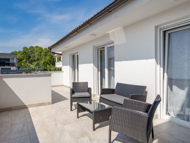 House Villa Mira