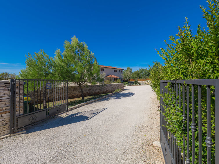 House Histria 1
