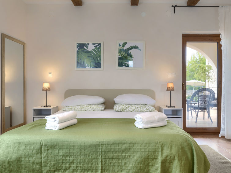 House Histria 1