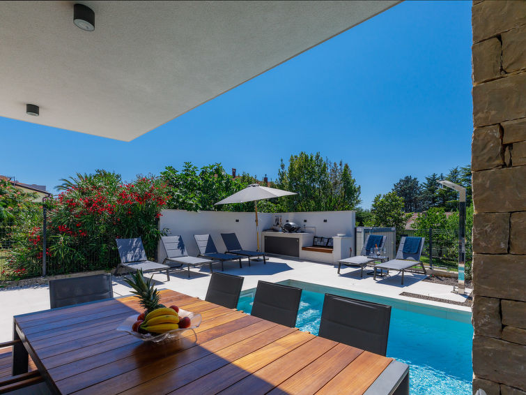 House Villa Irena