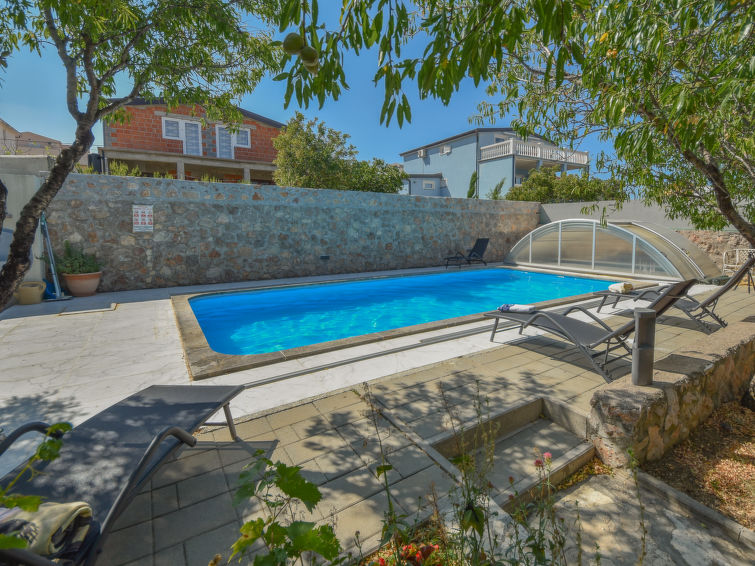 Apartment Lucija