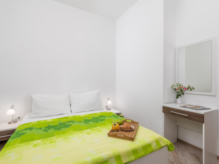 Apartment Romana