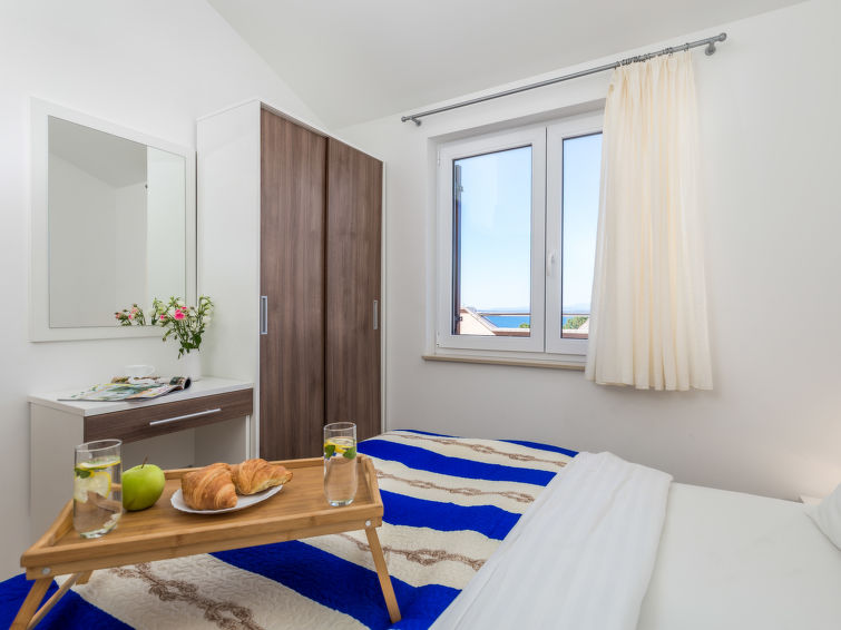 Apartment Romana