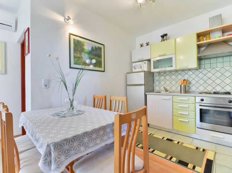 Apartment Jadran