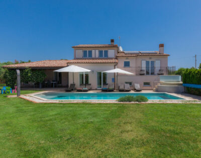 House Villa Vela