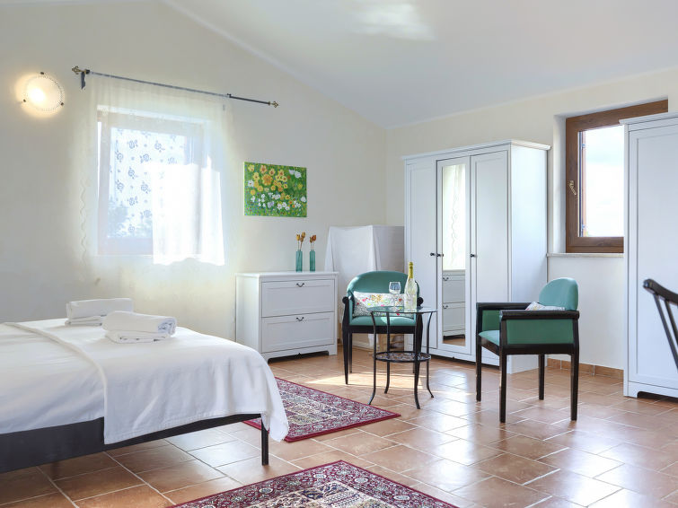 House Histria 1