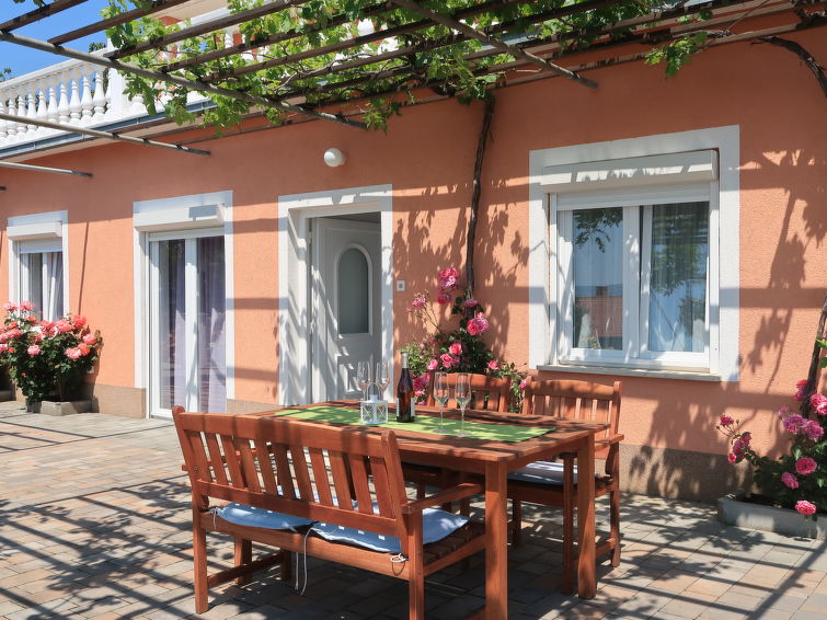 Apartment Valentina