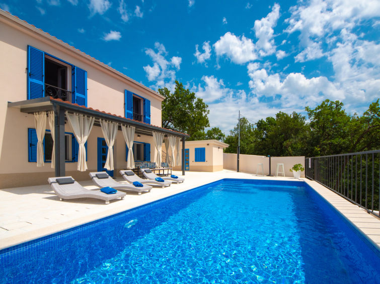 House My Blue Wish