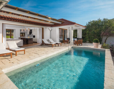 House Luxury Beachside Villa Porto Bus