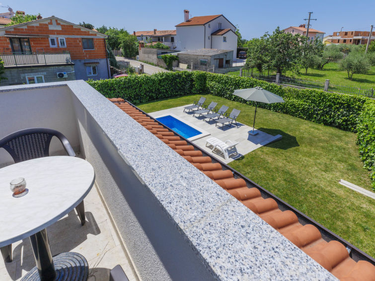 House Villa Zirdum
