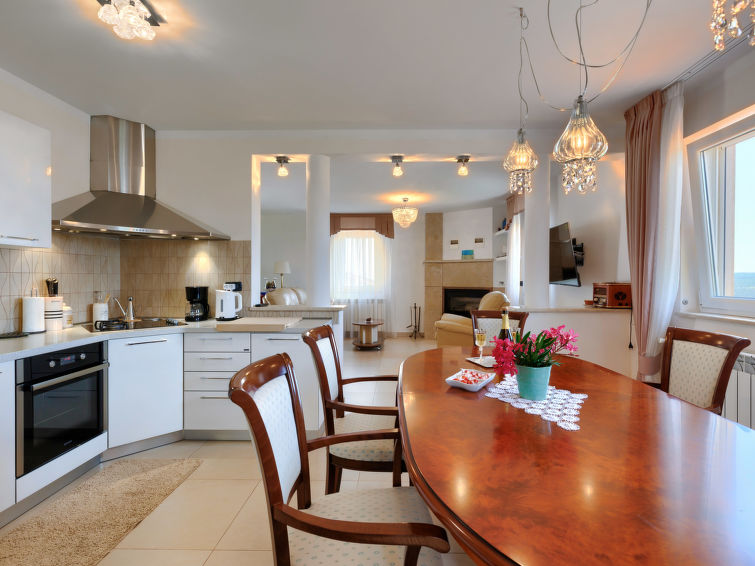 House Villa Dina