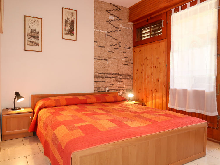 Apartment Visnja
