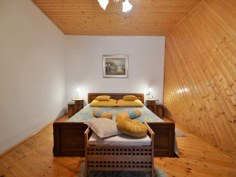 House Pinezici