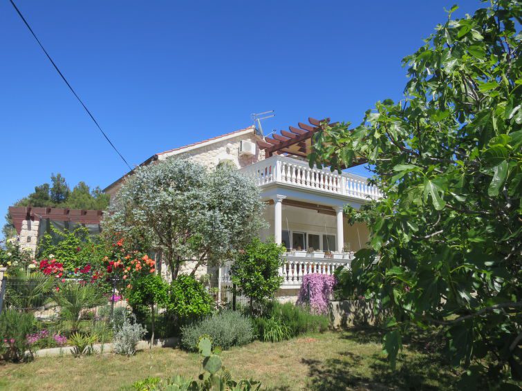 Apartment Mirjana