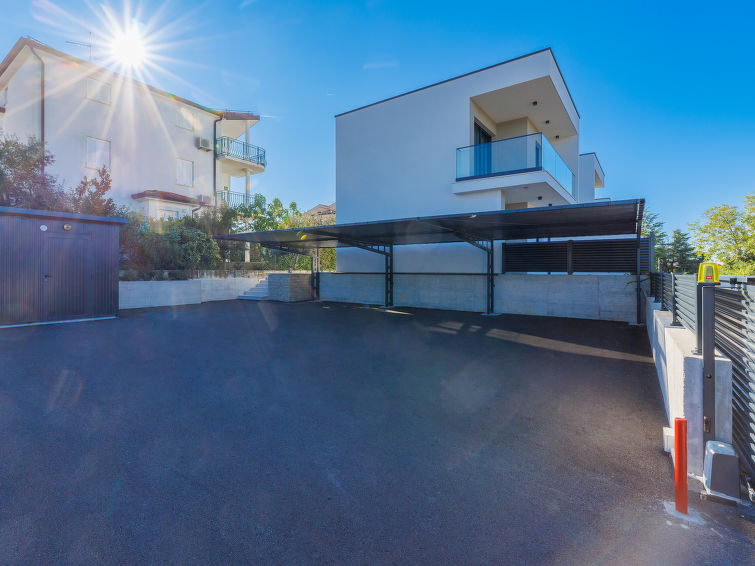 House Villa Irena