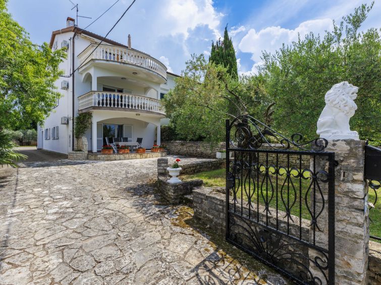 House Villa Maran