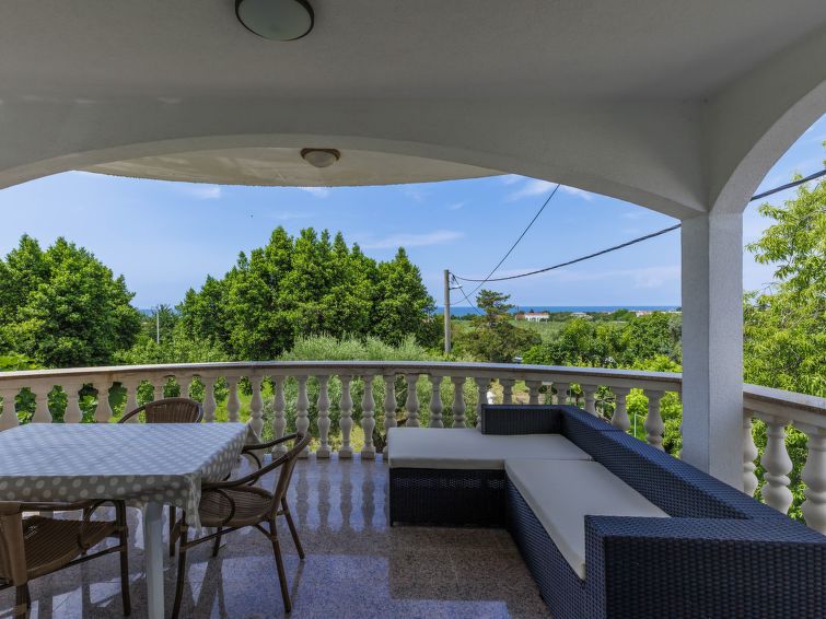 House Villa Maran