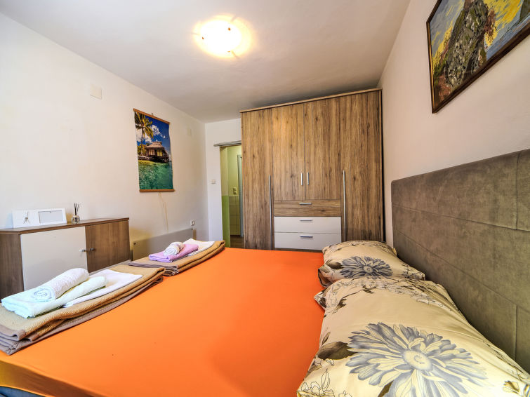 Apartment Fruk