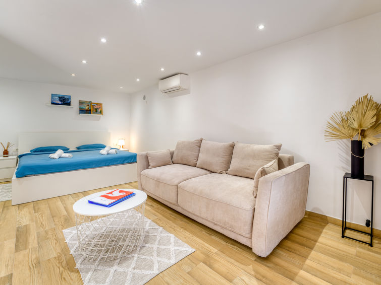 Apartment Erin