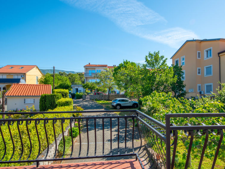 Apartment Snjezana