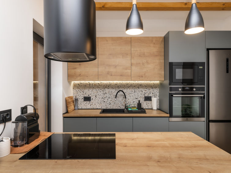 House Vuk