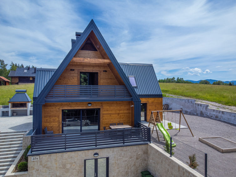 House Vuk