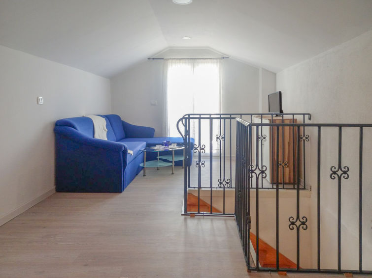 House Aballon