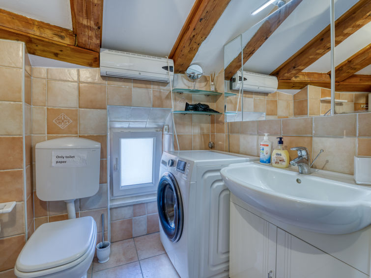Apartment Floreano