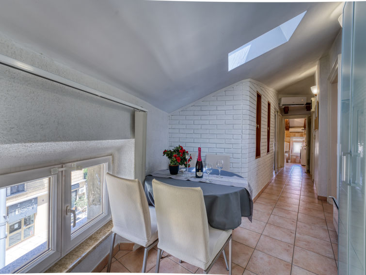 Apartment Floreano